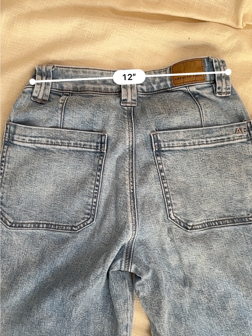 American Eagle Outfitters light blue denim jeans - Picture 5 of 7